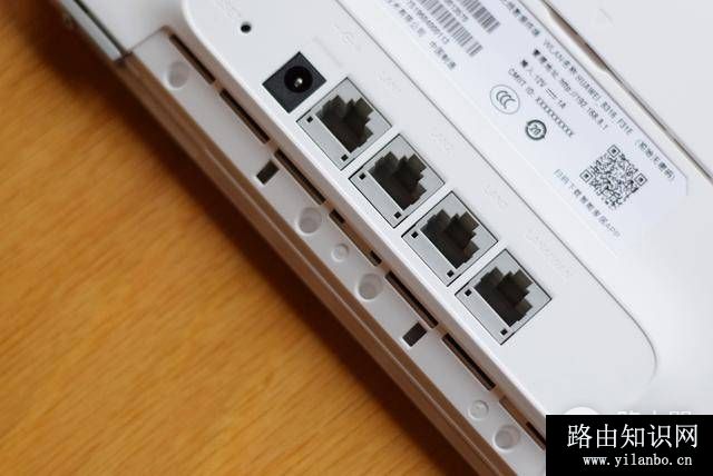 华为移动路由器pro和普通版的区别（华为移动路由器pro和普通版不同点是什么）
