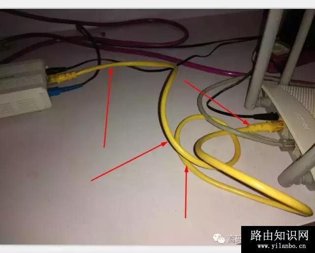 路由器不能上网WAN口不亮怎么办